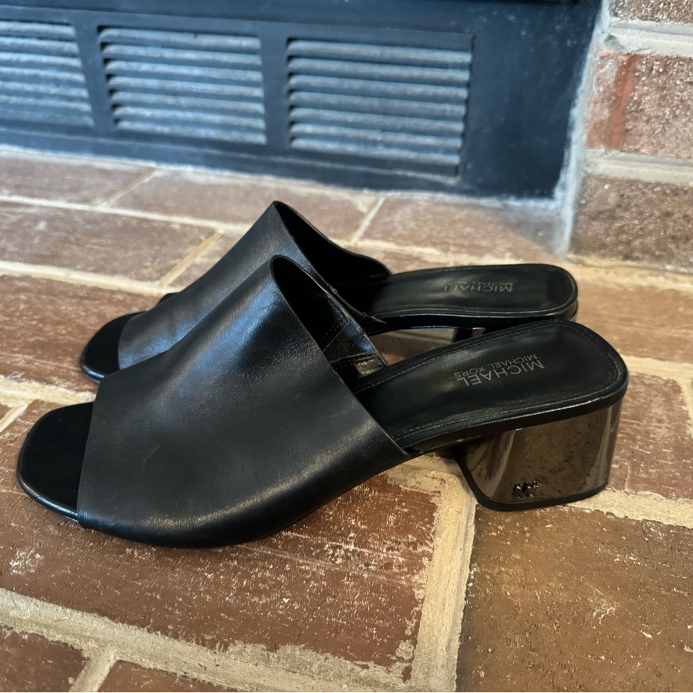 MICHAEL Michael Kors Leather Midheel Mule Heels Size 7.5